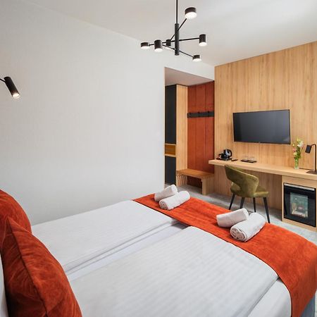 Sziget Hotel Nyíregyháza Exterior foto