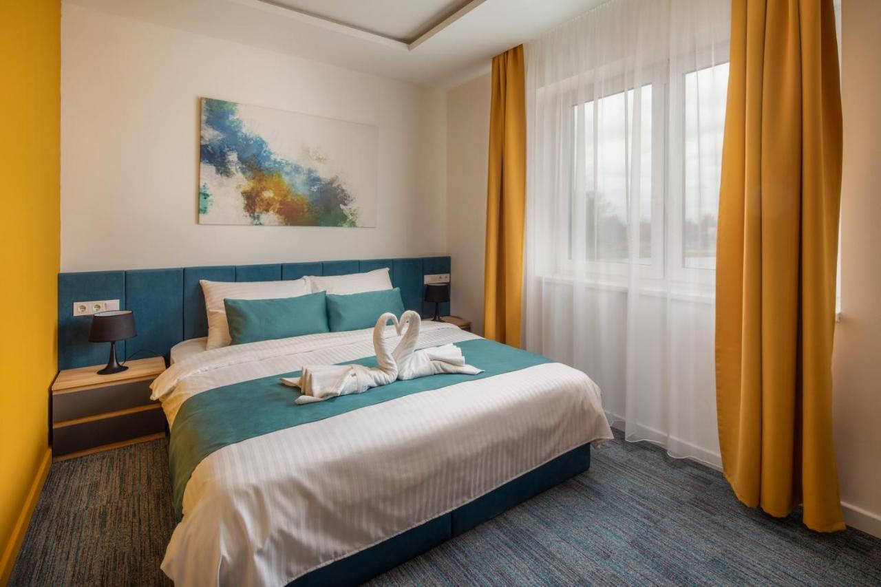 Sziget Hotel Nyíregyháza Exterior foto