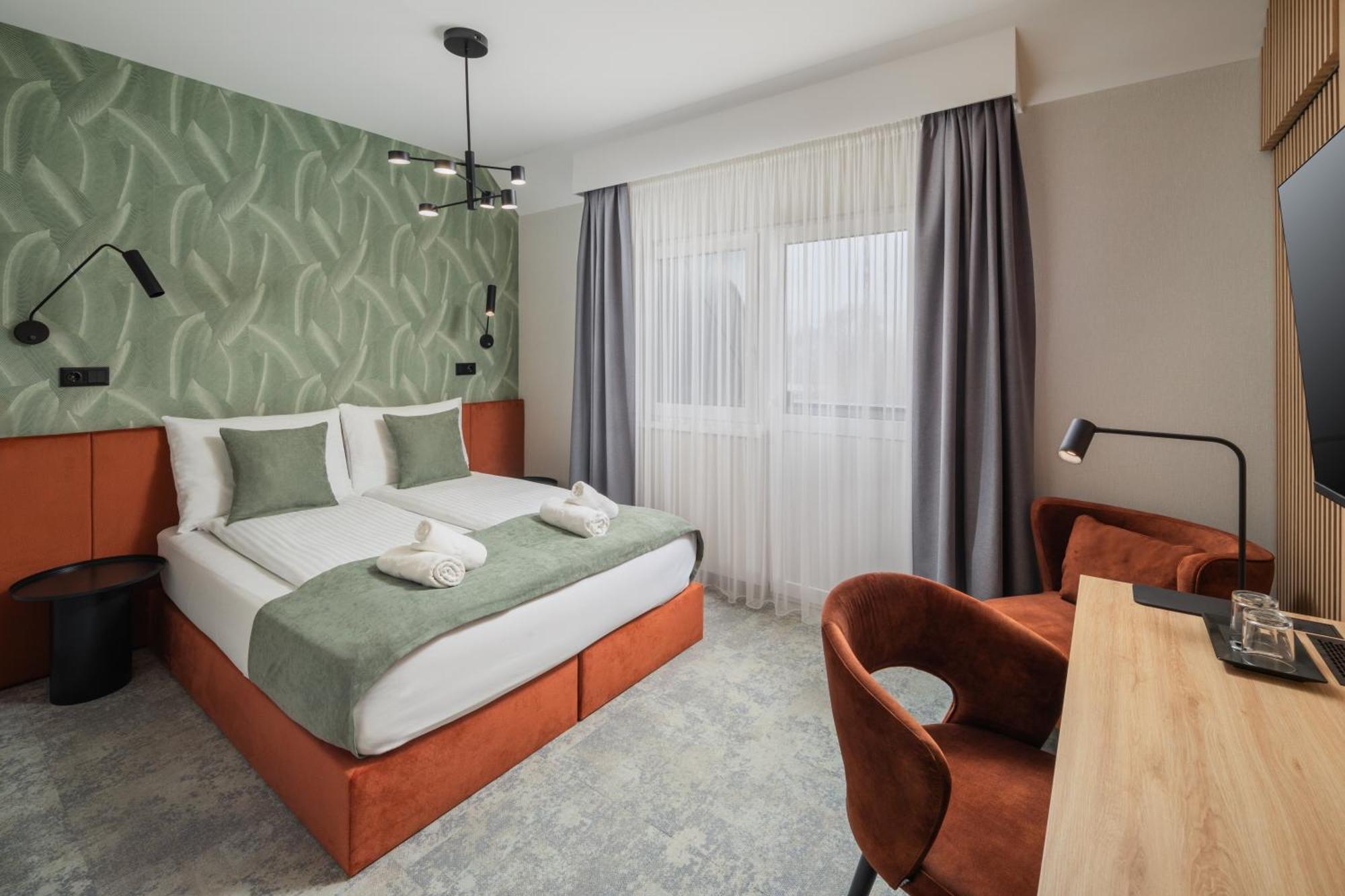 Sziget Hotel Nyíregyháza Exterior foto